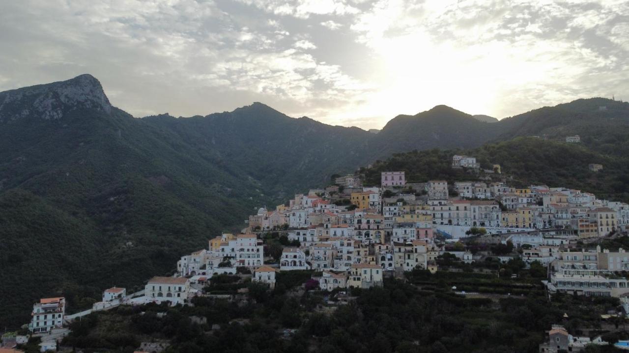 Вілла Panoramic Amalfitan Coast Hideaway В'єтрі Екстер'єр фото