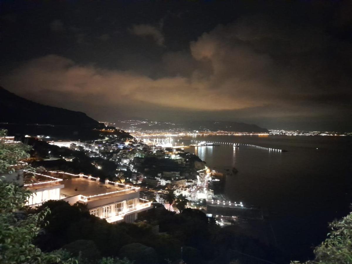 Вілла Panoramic Amalfitan Coast Hideaway В'єтрі Екстер'єр фото